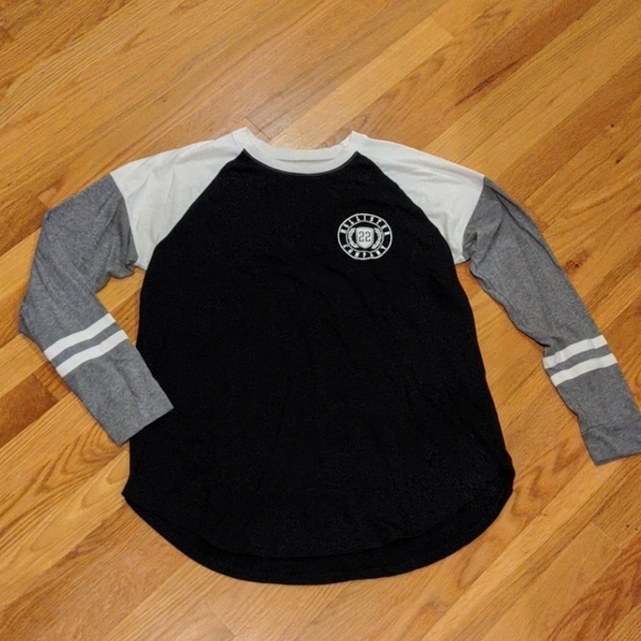 Hollister Los Angeles Long Sleeve Tee - Picture 1 of 4